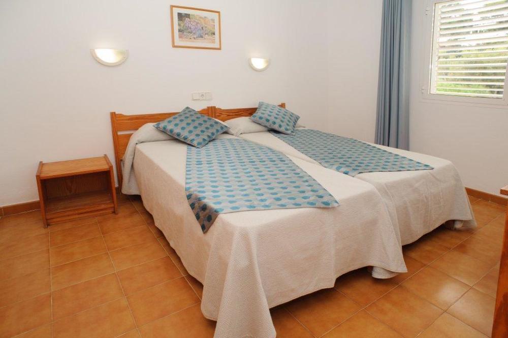 Apartamentos Puerto Cala Vadella Exterior photo