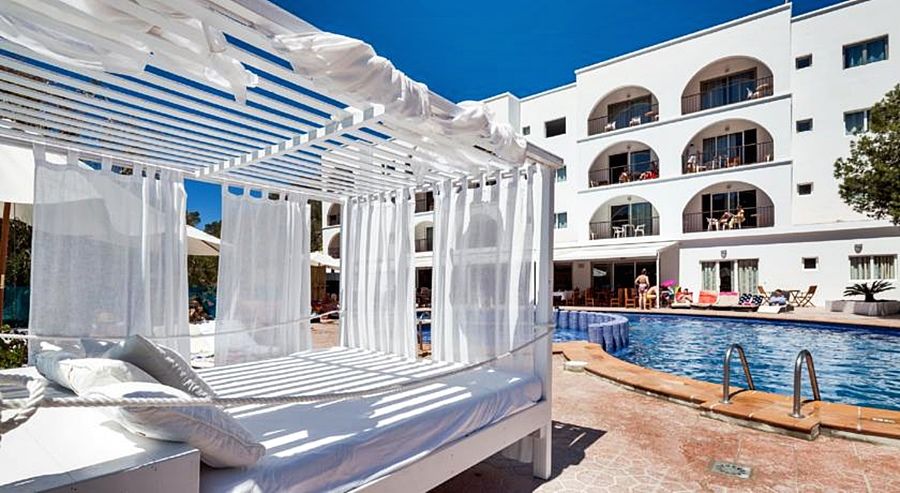 Apartamentos Puerto Cala Vadella Exterior photo